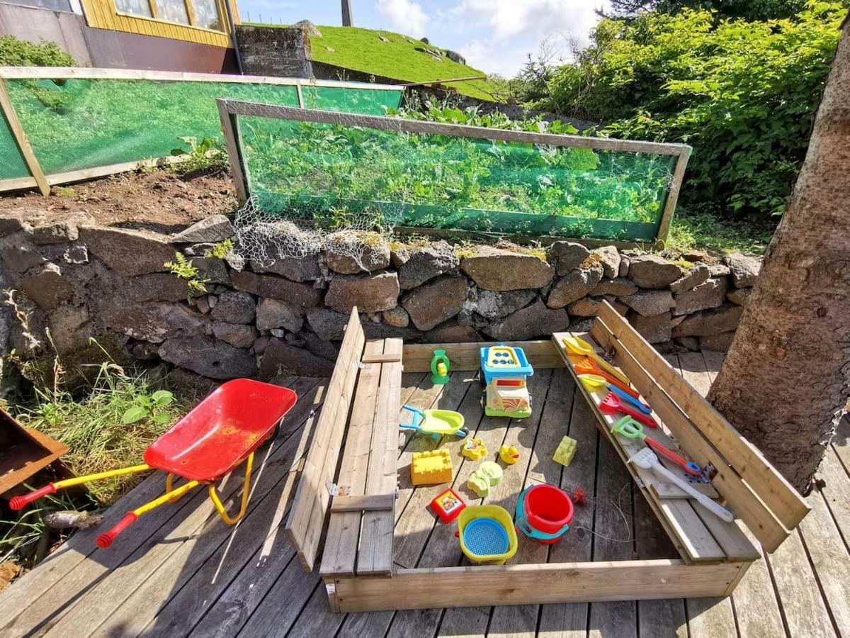 A Green Pearl In The Heart Of Tórshavn Dış mekan fotoğraf